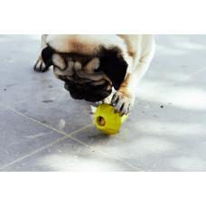 Іграшка з отвором для ласощів Zee.Dog - Super Pear