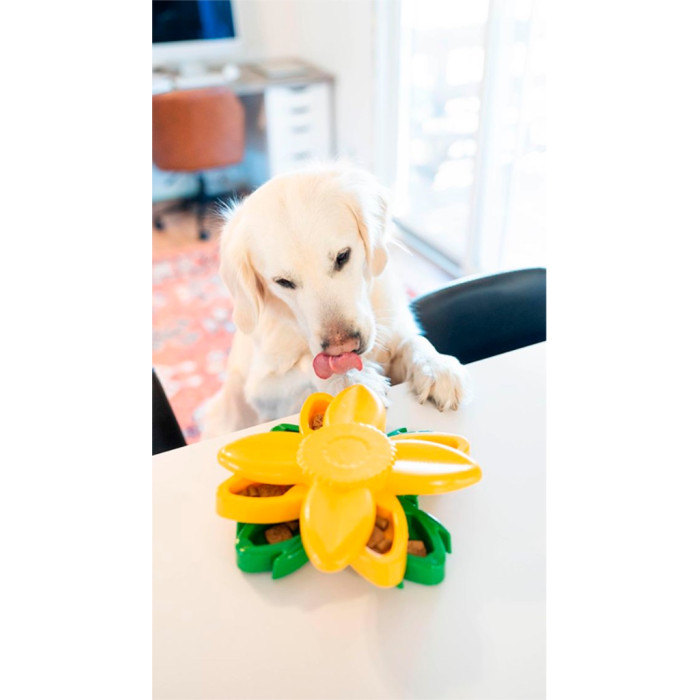 Інтерактивна іграшка для собак Zippy Paws - SmartyPaws Puzzler Sunflower